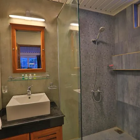 Lemas Holiday Villa