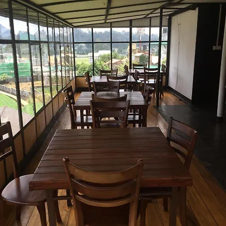 Sprout Hill Guest house 2*