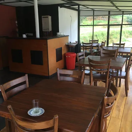 Sprout Hill Guest house 2*