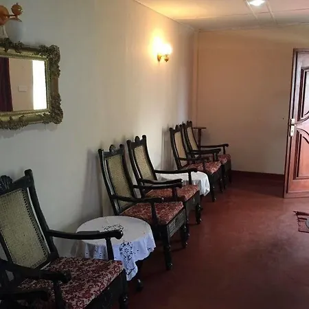 Stone Hotel 2*