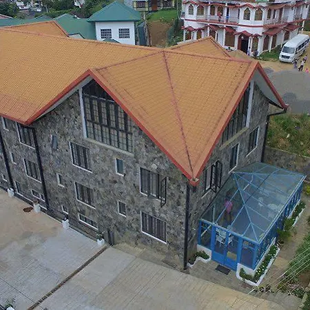 Daffodils Hotel 4*