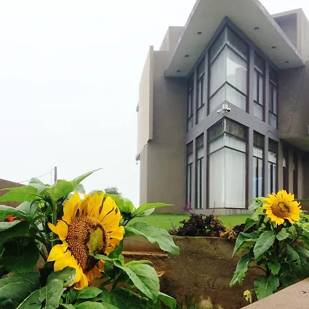 Kingsford Residences * Nuwara Eliya