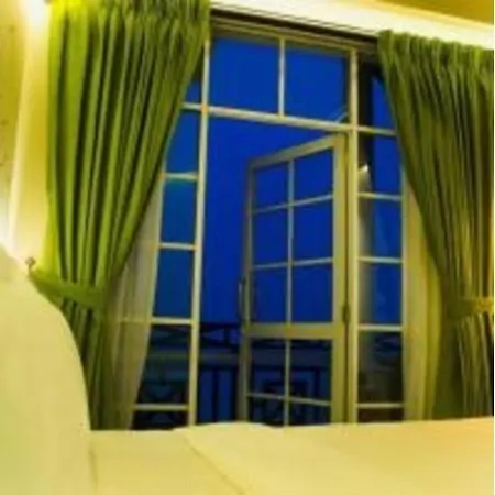 Horton Towers And 4*