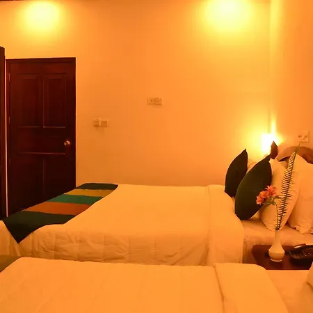 Hotel Silver Falls - Nuwara Eliya
