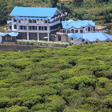 Hotel Silver Falls -