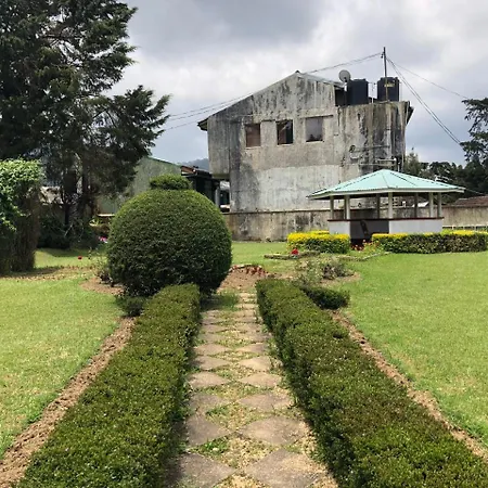 Royal Garden Hotel