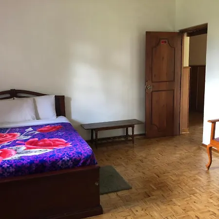 Royal Garden Hotel