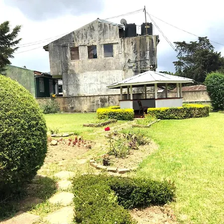 Hotel Royal Garden Nuwara Eliya