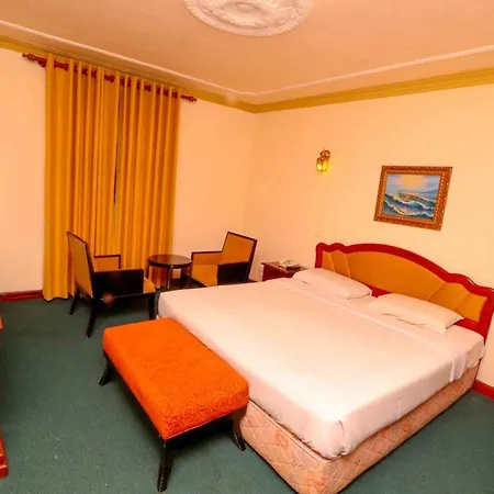 Hotel Alpine