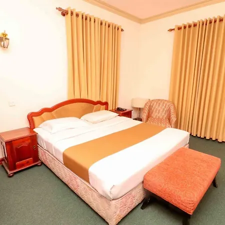 Hotel Alpine Nuwara Eliya
