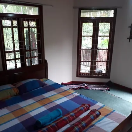 Guest house Sooriya Family Guest