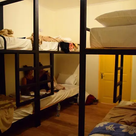Hostel Laughing Leopard Nuwara Eliya