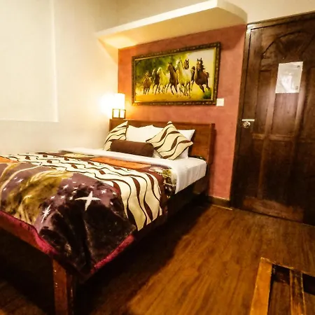 Hills Rest Guest house Nuwara Eliya