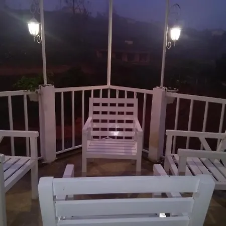 The Farmhouse Nuwaraeliya Lodge *
