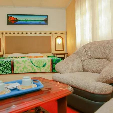 Holiday home Suninton Holiday Bungalow *