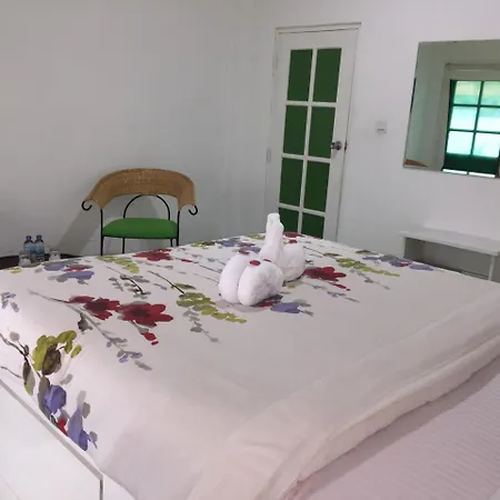 The Rivendell Guest house 2*