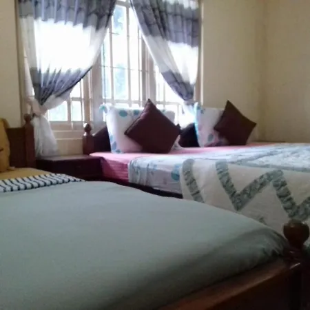 Hi Lanka * Nuwara Eliya