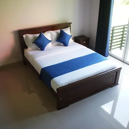 J's 3* Nuwara Eliya