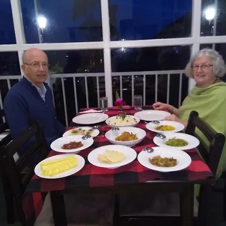 The Farmhouse Nuwaraeliya Lodge *