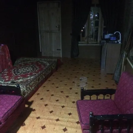 Bed & Breakfast Wood Cabana *