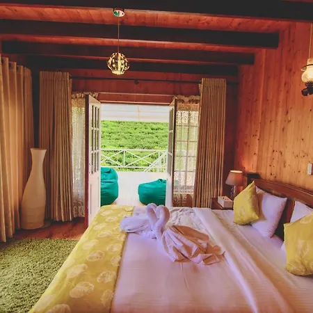 Sarah Hotel 3*