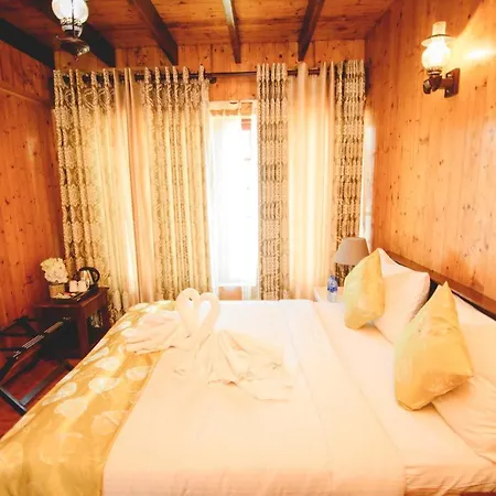 Hotel Sarah 3*