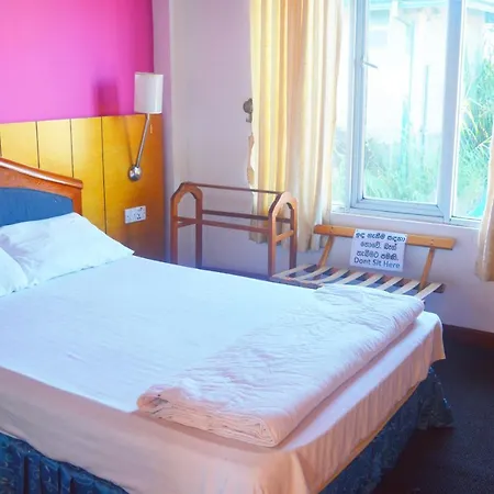 Guest house Hill Paradise Nuwara Eliya