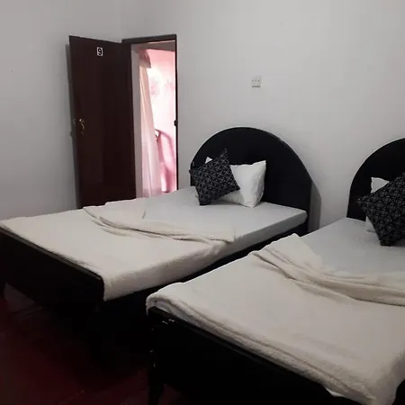 Hotel Maggie's