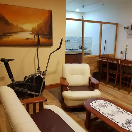 Mahoteak * Nuwara Eliya