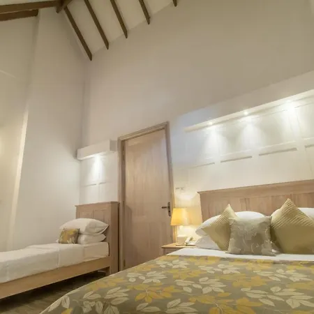 Hotel The Lynden Grove Nuwara Eliya