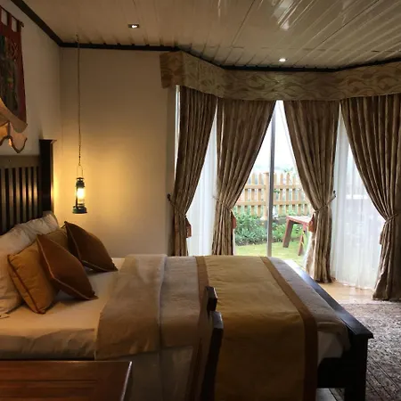 Misty Hills Boutique Cottage Guest house *