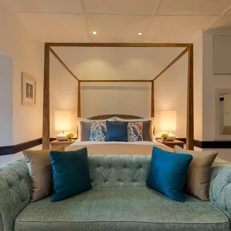 Oliphant Boutique By Amaya Villa Nuwara Eliya