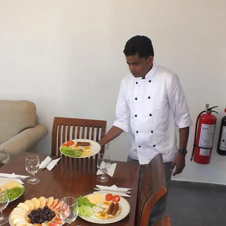 42 Hotel Nuwara Eliya