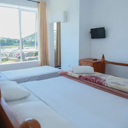 Leisure Village Nuwaraeliya Hotel Nuwara Eliya
