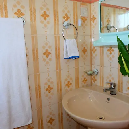 Hillside Cottages By Deco Guest house Nuwara Eliya