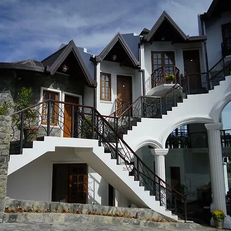 The Ramp 3* Nuwara Eliya