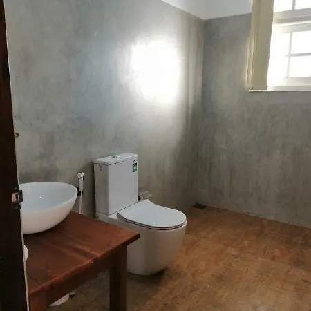 Melford Nuwaraeliya * Nuwara Eliya