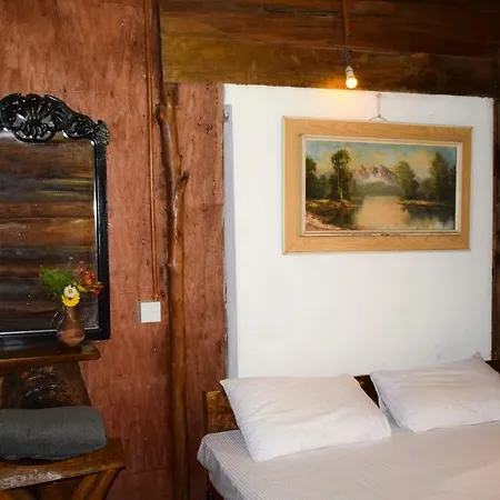 Kings Apartment *