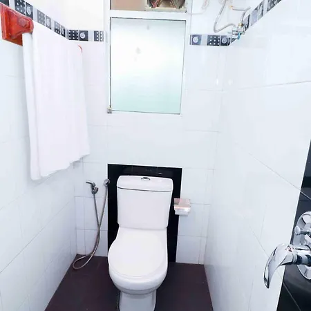 Hotel Yoho Pello 4*