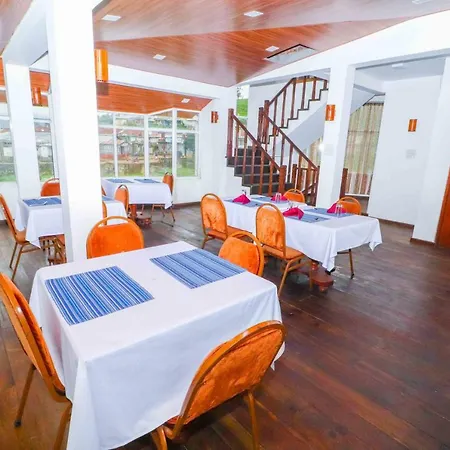 Hotel Yoho Pello 4*
