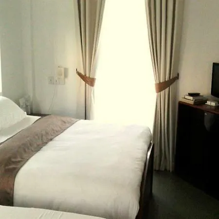 Hotel Royal Hills Nuwara Eliya