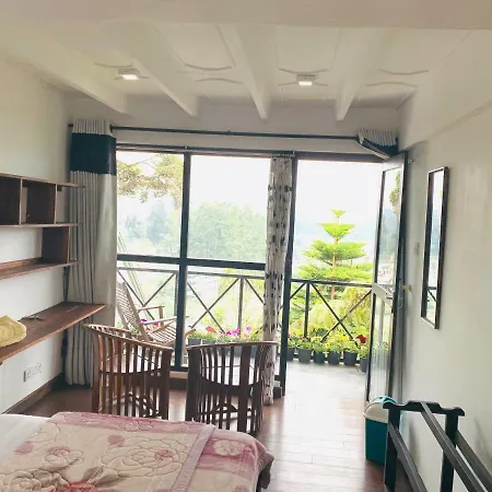 Villa Sherwood