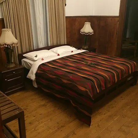 The Trevene 2* Nuwara Eliya