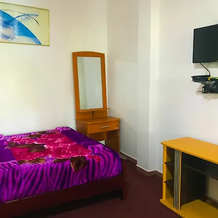 American Star Hotel- Nuwaraeliya