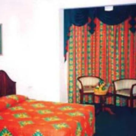 Galway Forest Hotel 2*