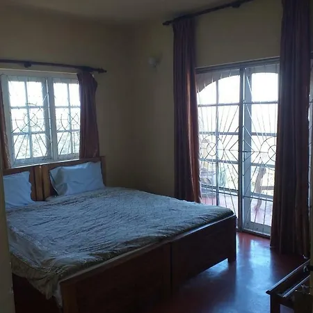 Hill View Bungalow * Nuwara Eliya