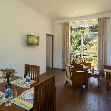 Apartment Ovi Court *