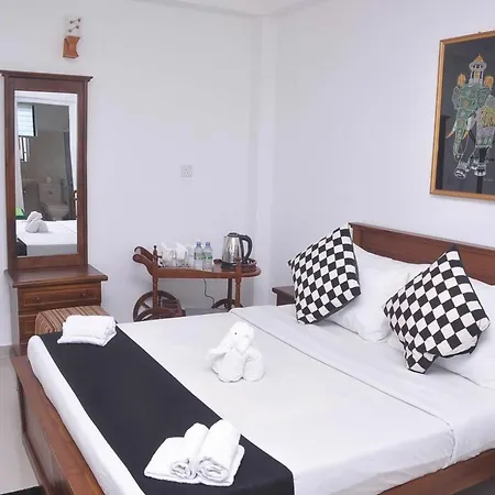 The Mountain Guest house 3*