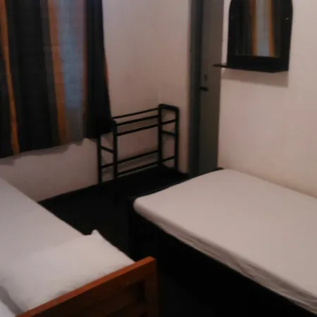 Crown Nuwara Eliya