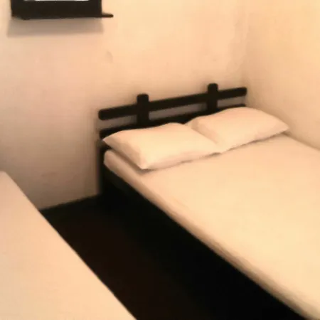 Homestay Crown Nuwara Eliya